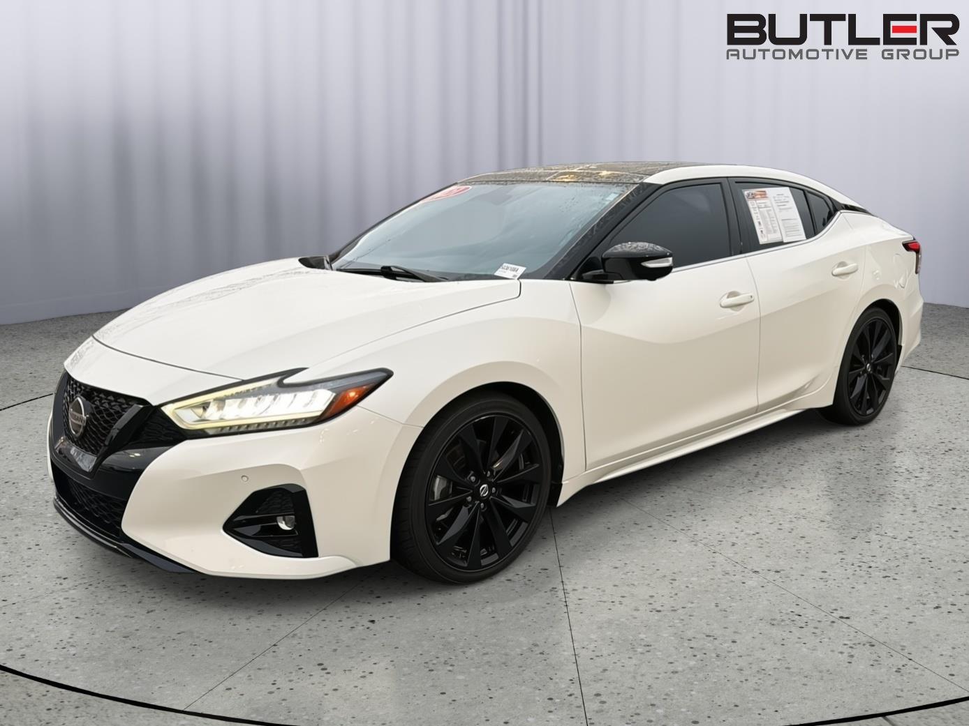 Pearl White Tricoat 2021 Nissan Maxima Sedan Front-Wheel Drive Continuously Variable Transmission