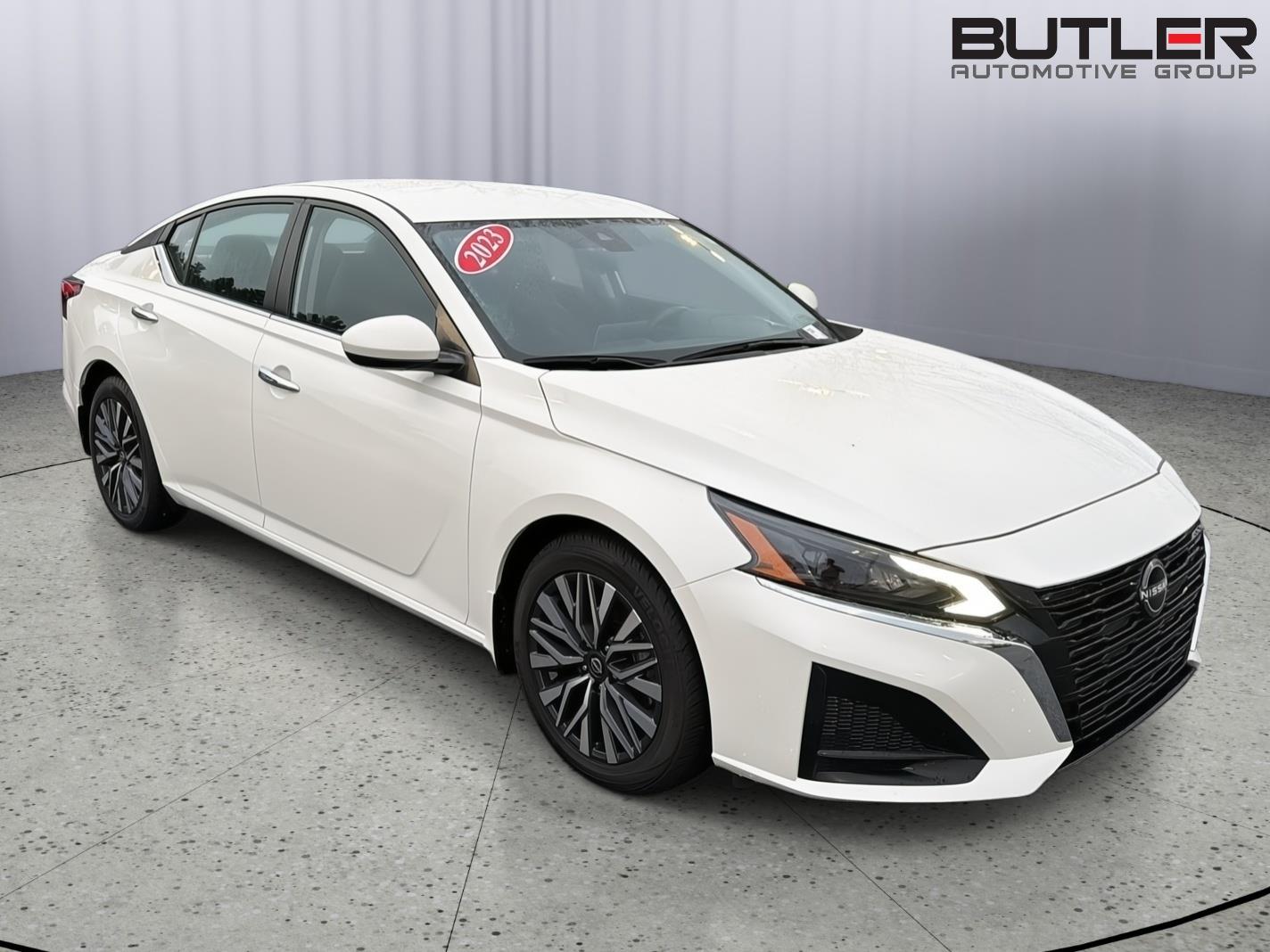 Used 2023 Nissan Altima Sedan