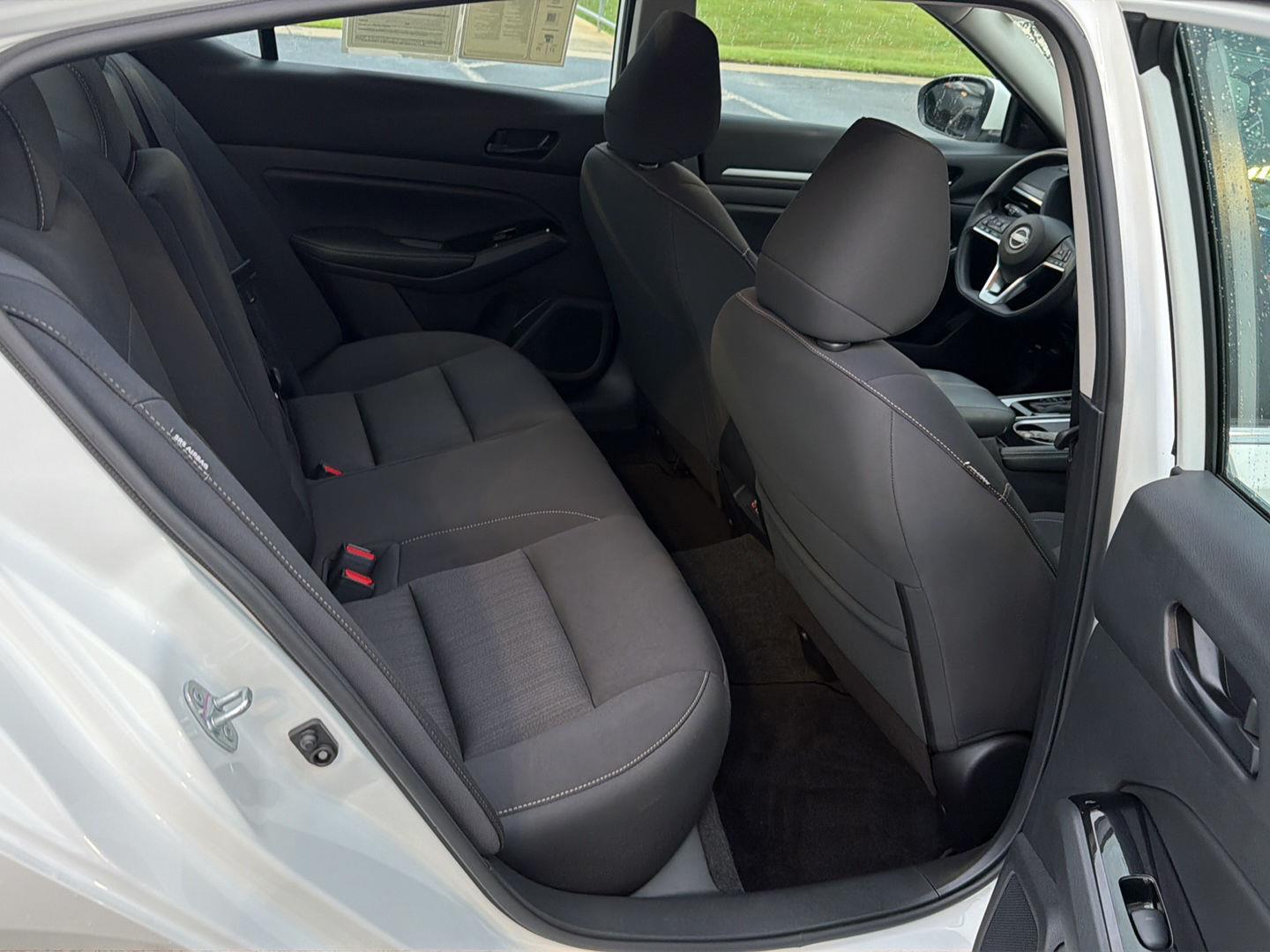 Used 2023 Nissan Altima Sedan