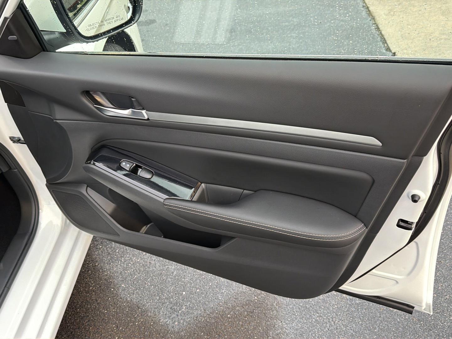 Used 2023 Nissan Altima Sedan