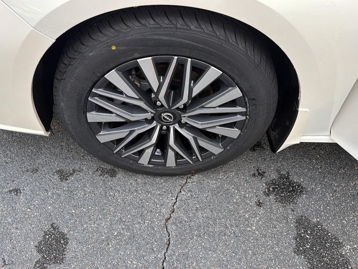 Used 2023 Nissan Altima Sedan