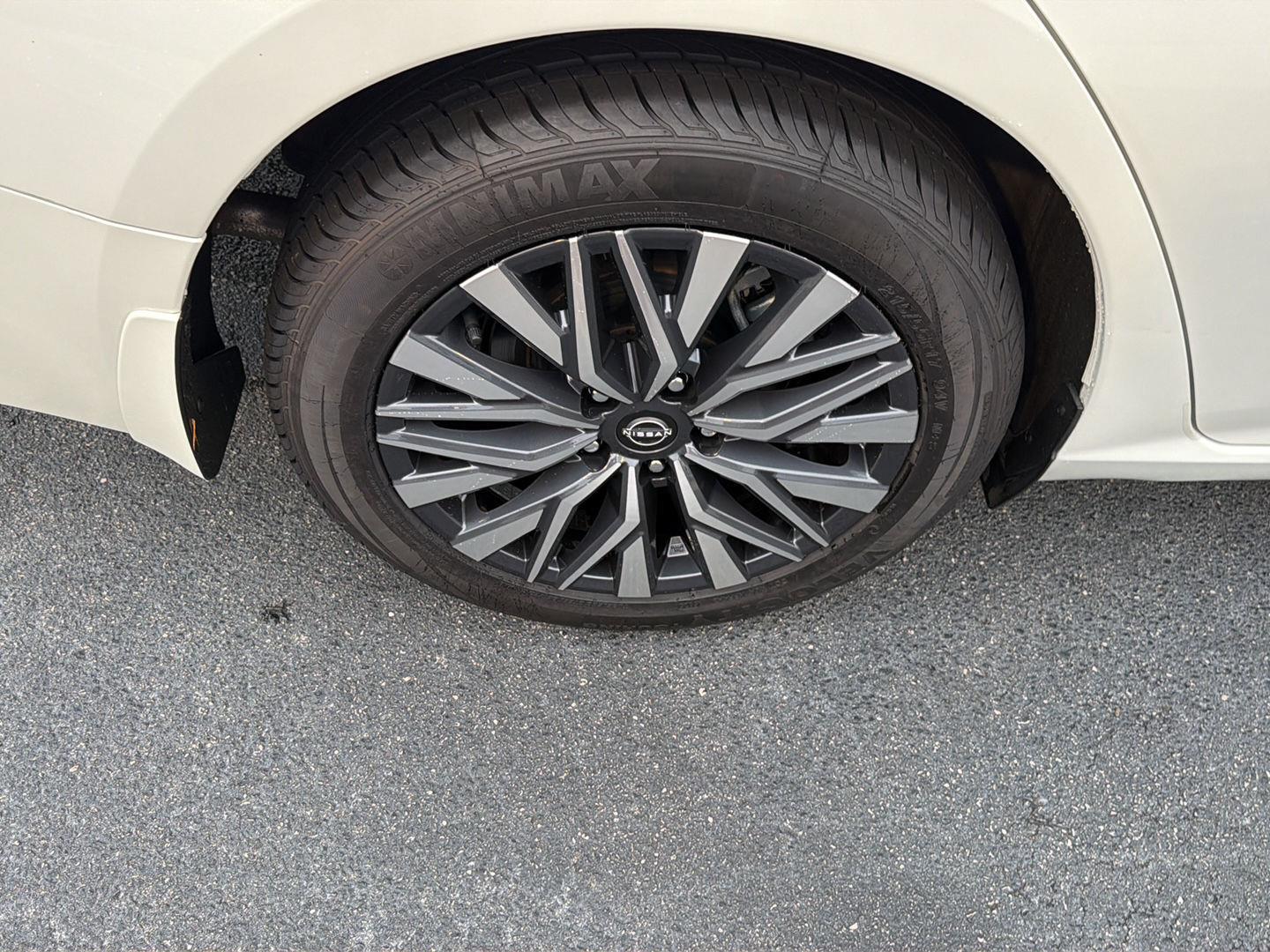 Used 2023 Nissan Altima Sedan