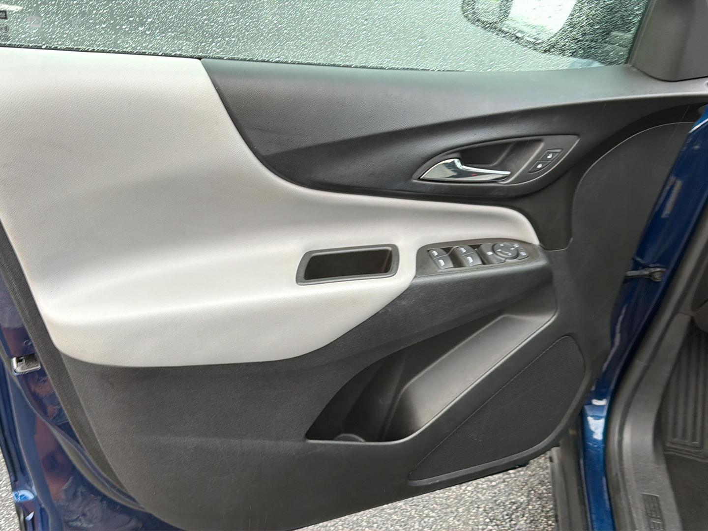 Used 2022 Chevrolet Equinox SUV