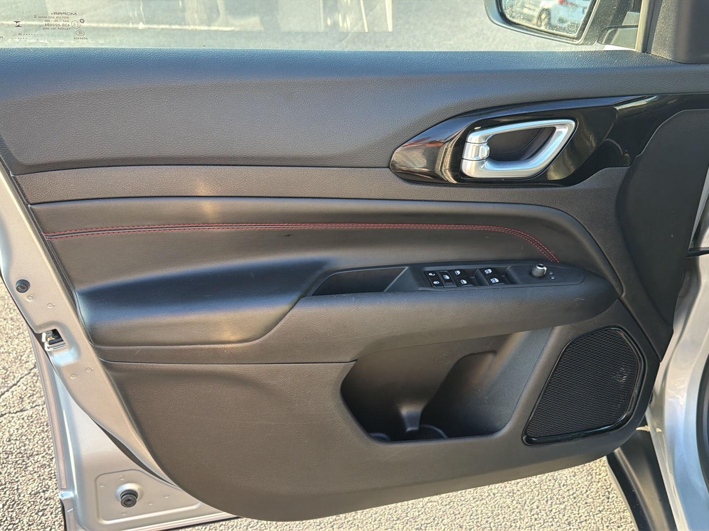 Used 2025 Jeep Compass SUV