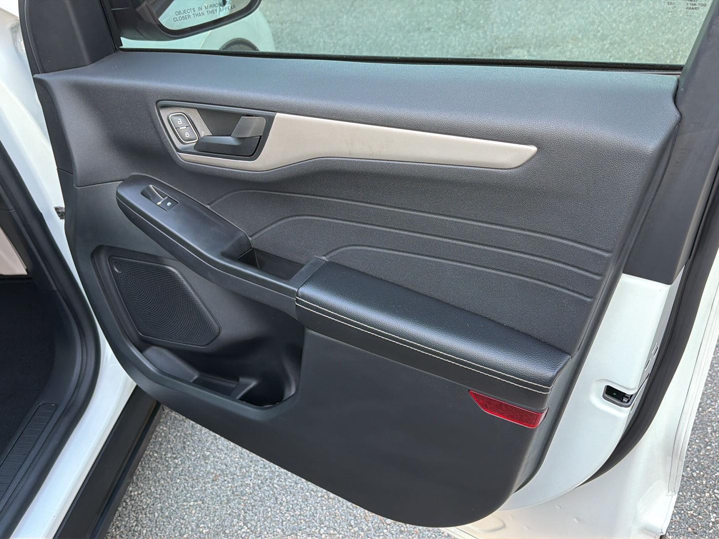 Used 2022 Ford Escape SUV