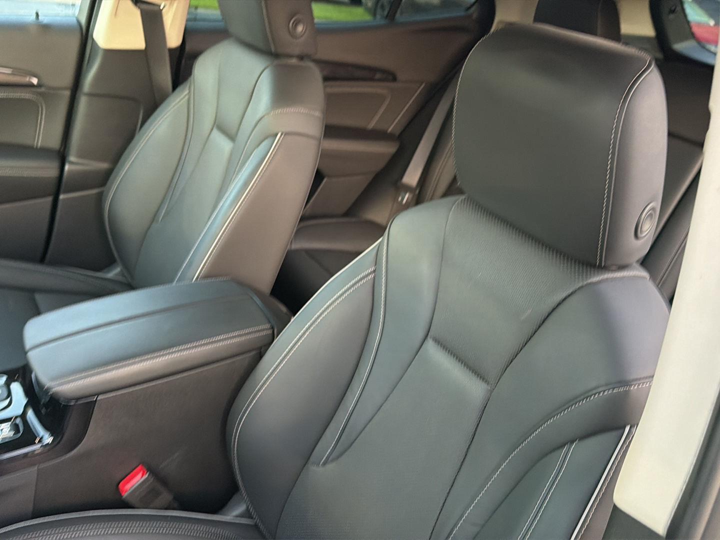 Used 2023 Buick Envision SUV