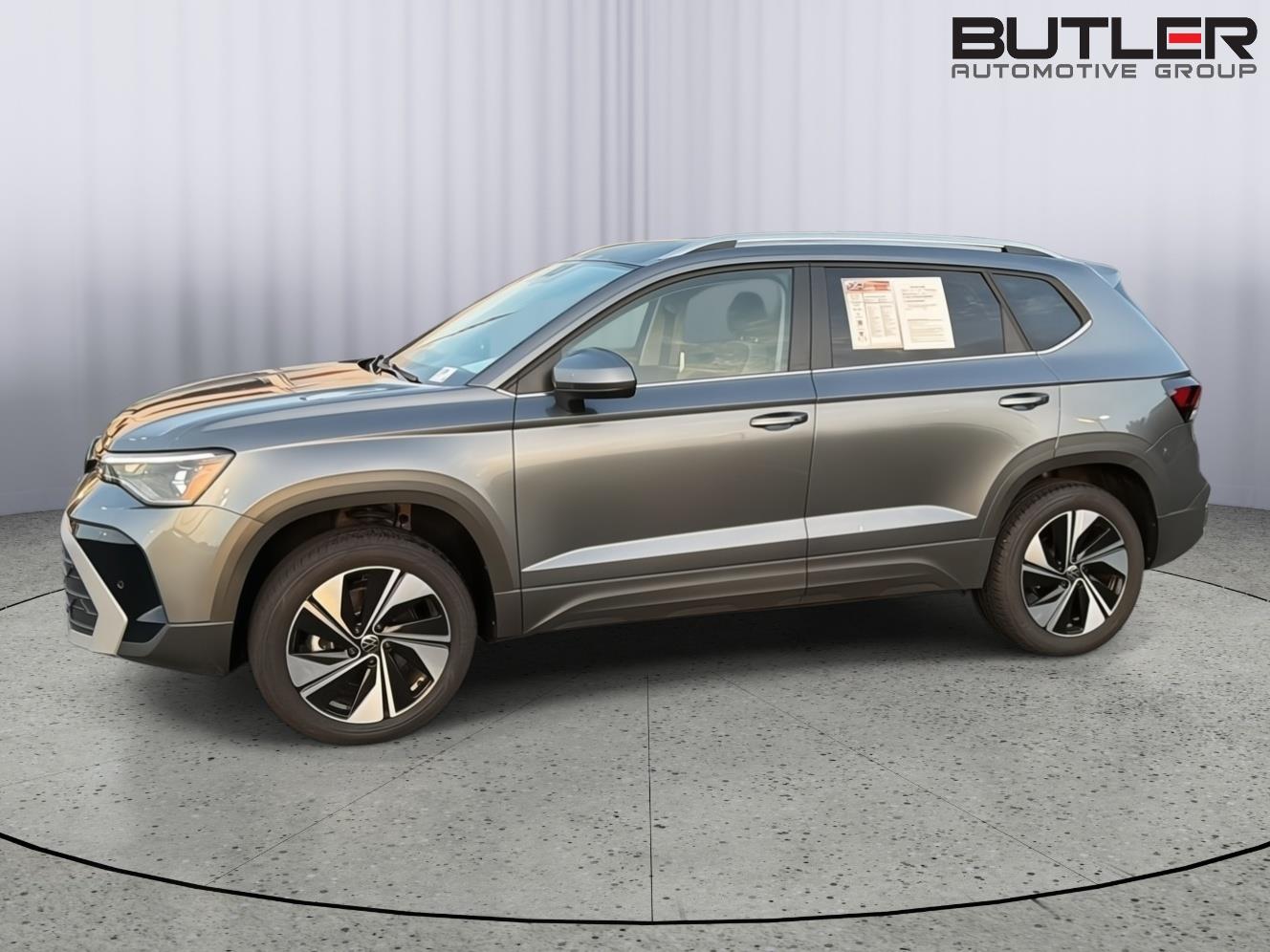 Used 2025 Volkswagen Taos SUV
