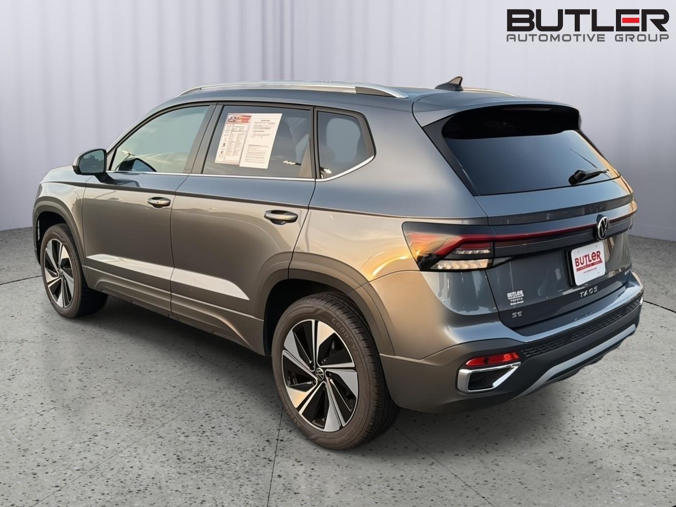 Used 2025 Volkswagen Taos SUV