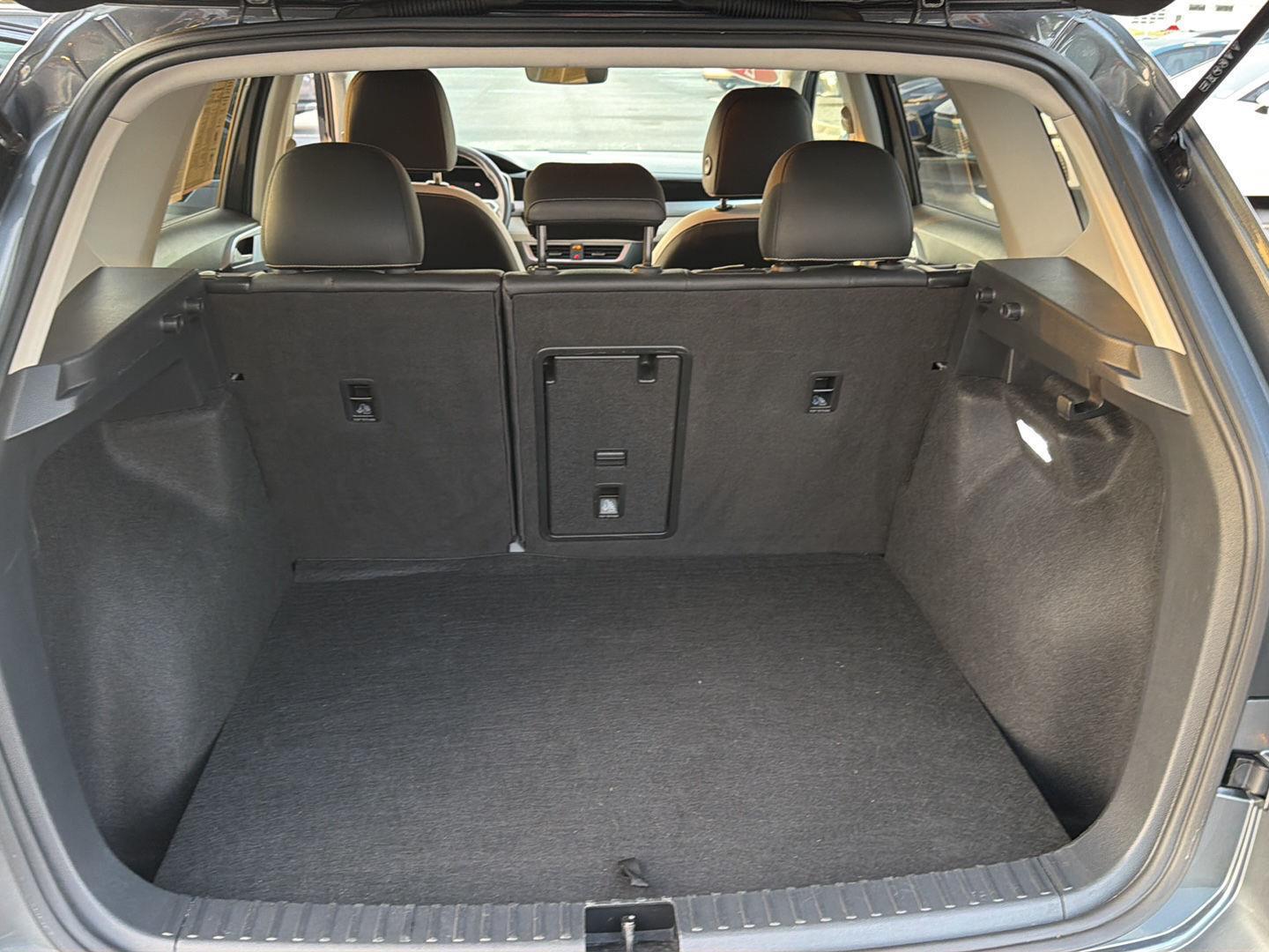 Used 2025 Volkswagen Taos SUV