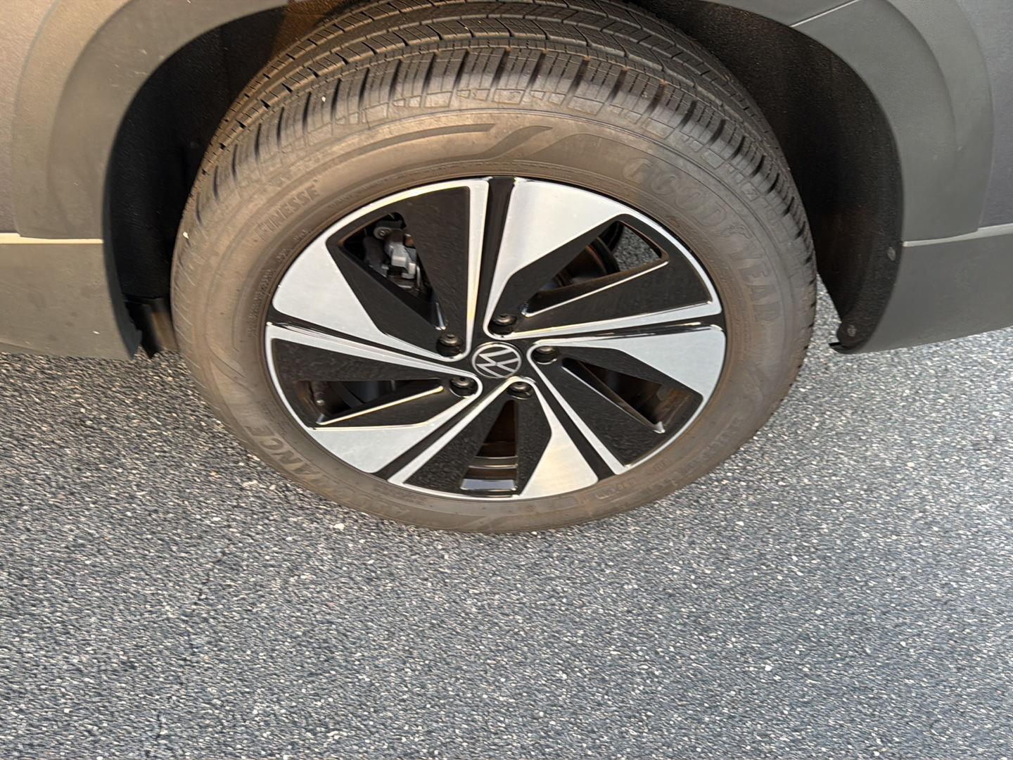 Used 2025 Volkswagen Taos SUV