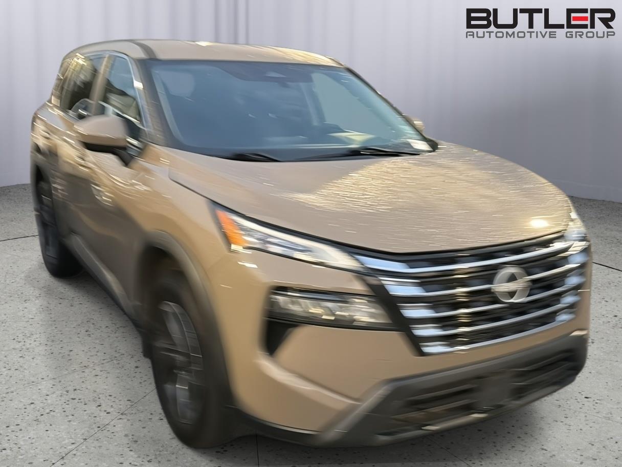 Used 2024 Nissan Rogue SUV