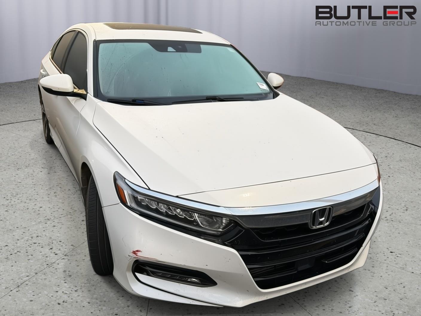 Platinum White Pearl 2019 Honda Accord Sedan Front-Wheel Drive Automatic