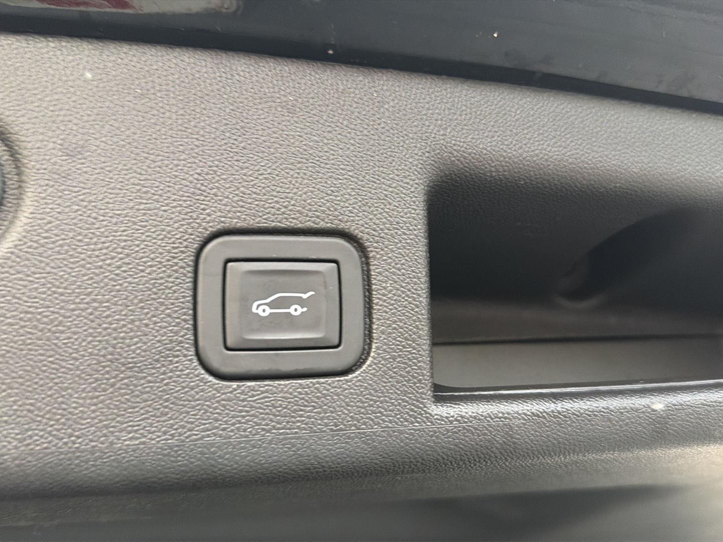 Used 2024 Chevrolet Equinox SUV