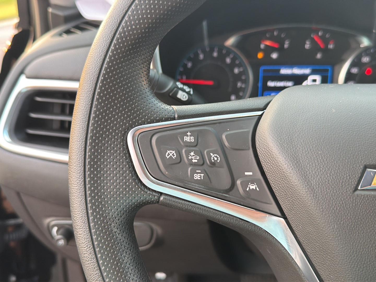 Used 2024 Chevrolet Equinox SUV