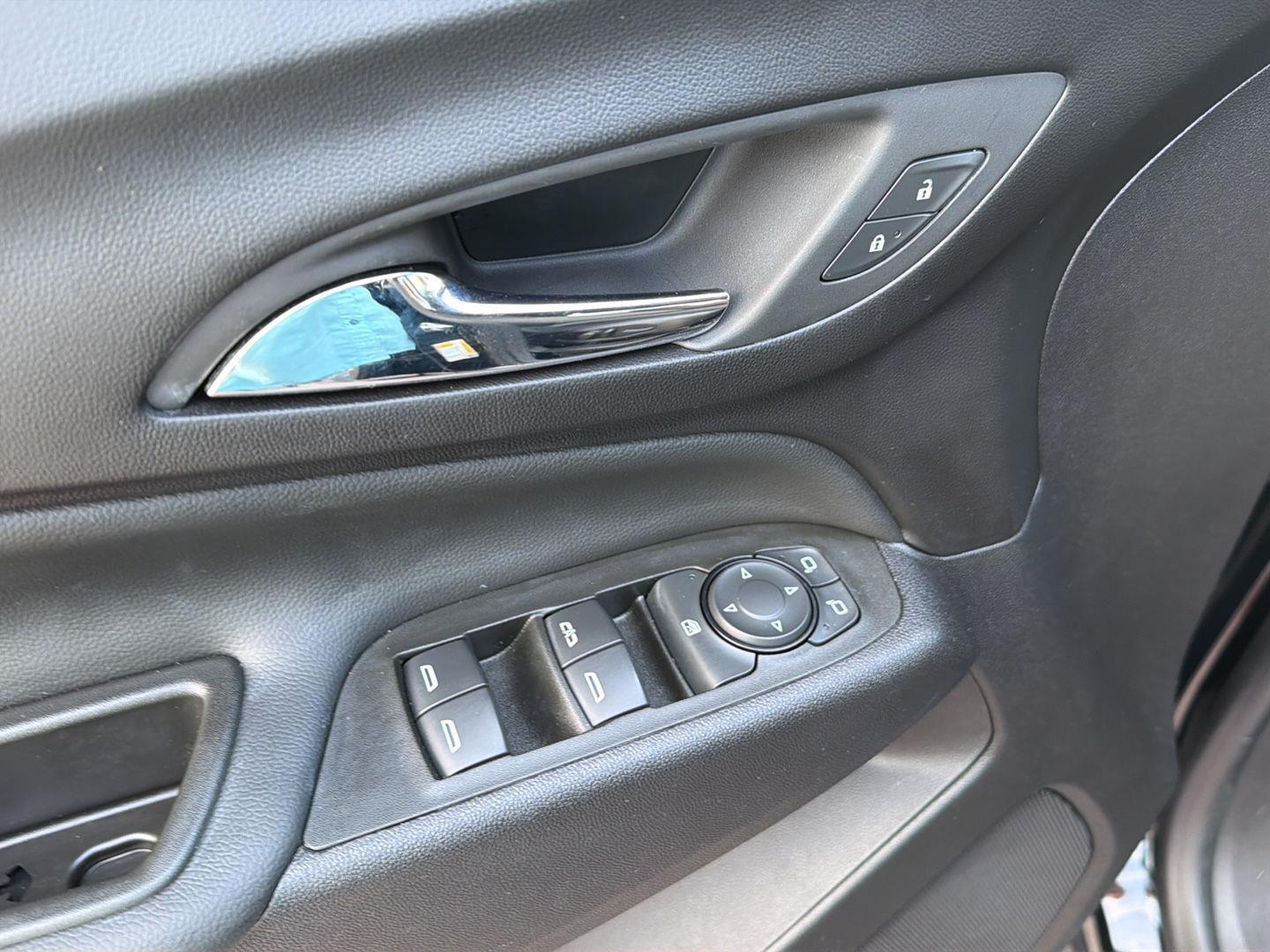Used 2024 Chevrolet Equinox SUV