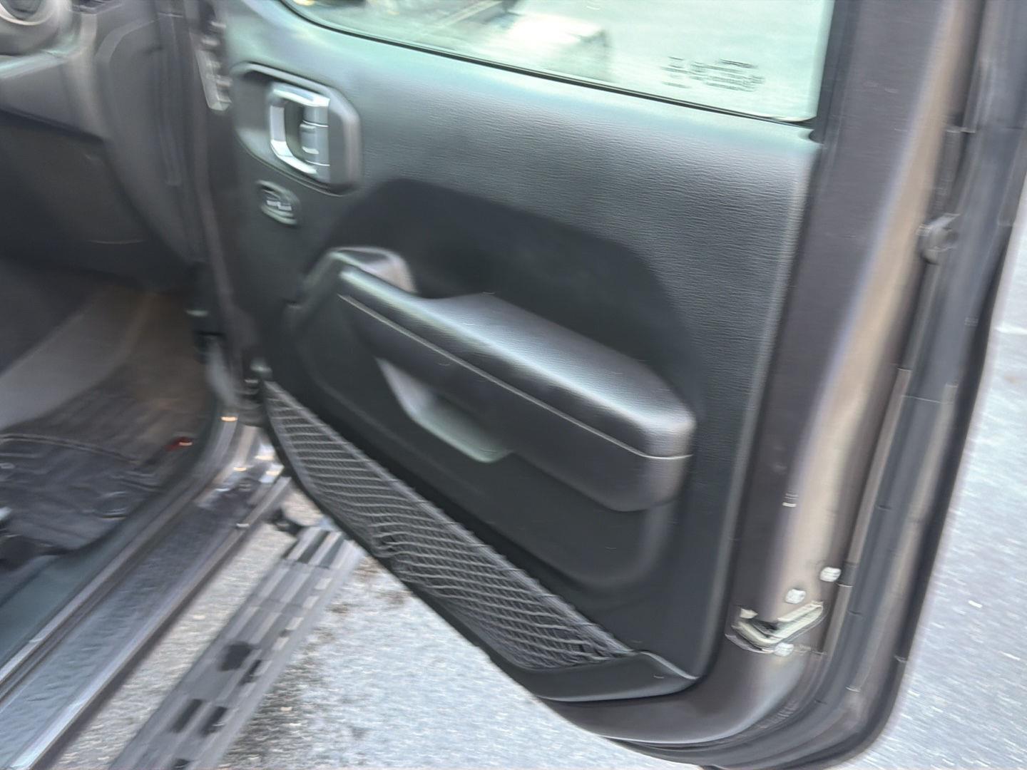 Used 2021 Jeep Wrangler SUV