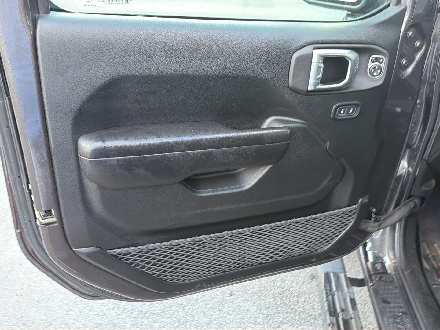 Used 2021 Jeep Wrangler SUV