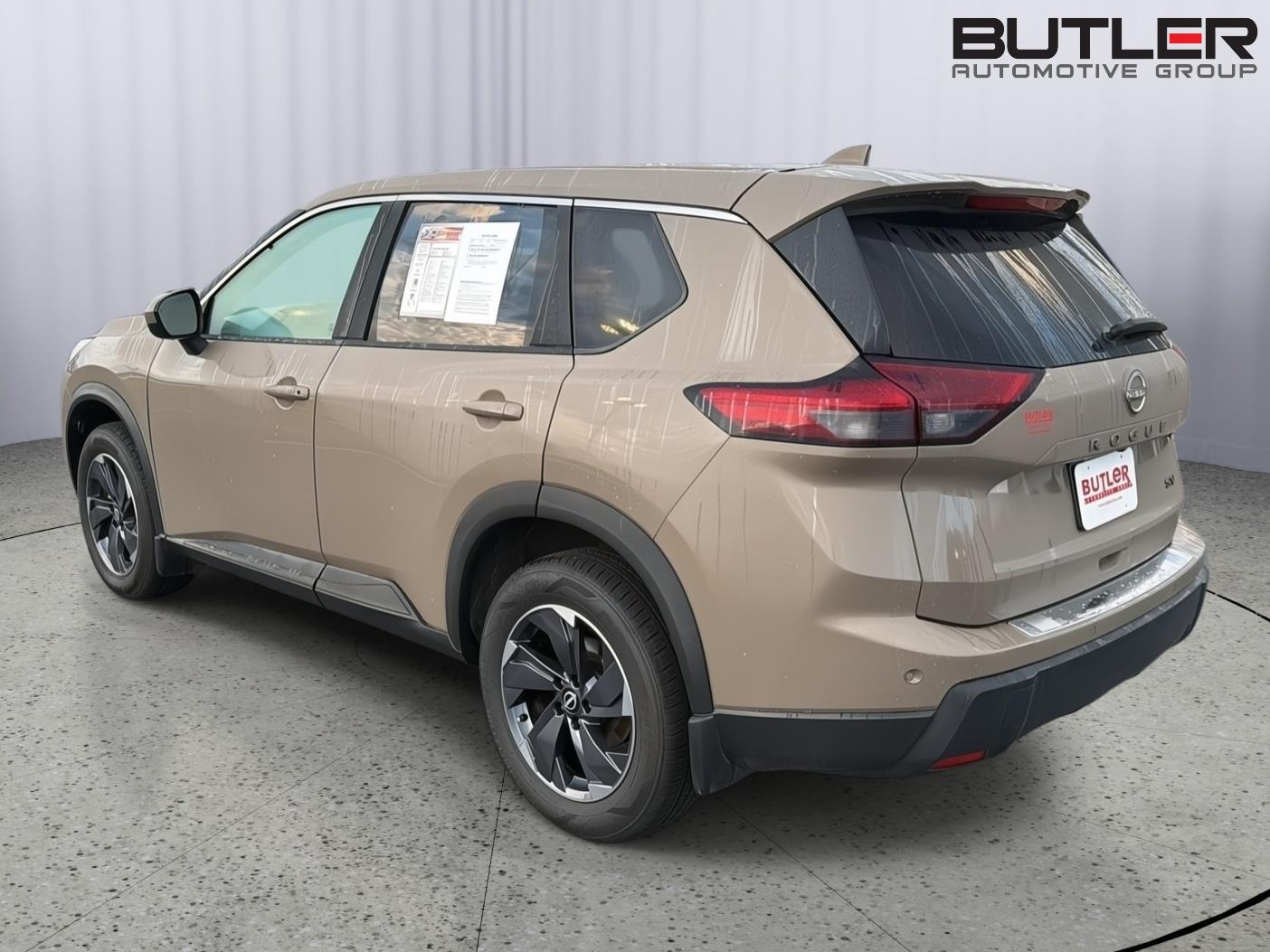 Used 2024 Nissan Rogue SUV