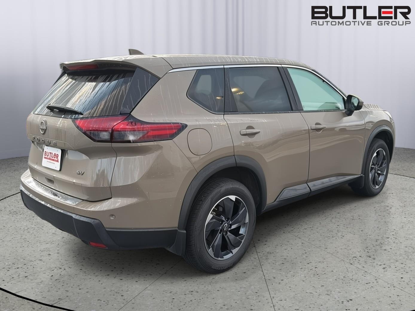 Used 2024 Nissan Rogue SUV