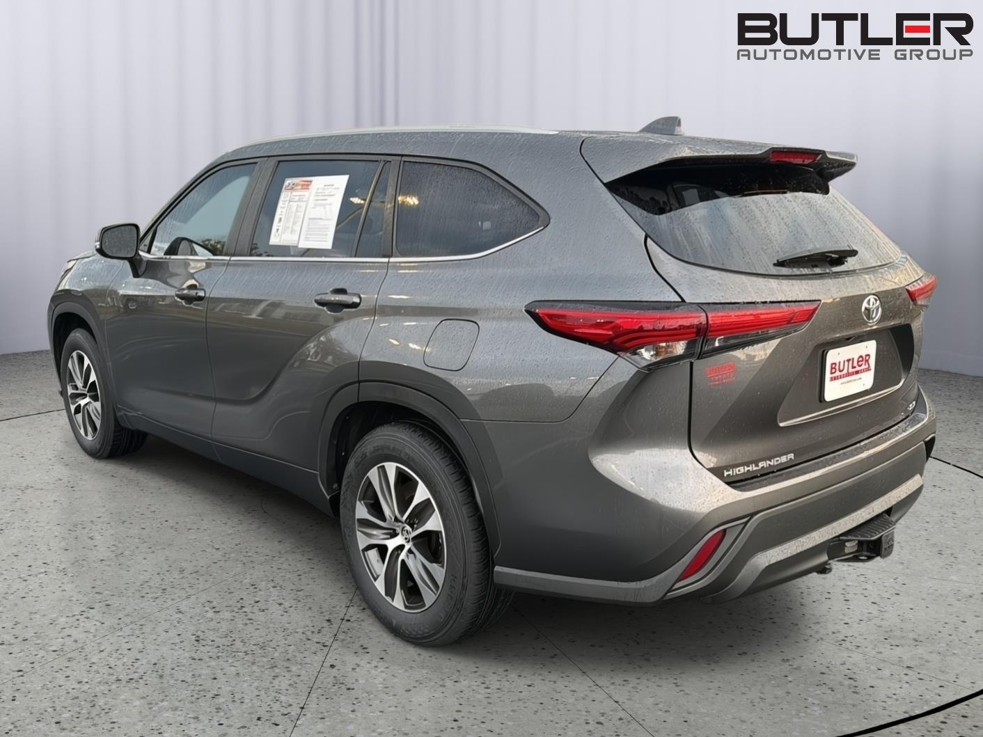 Used 2023 Toyota Highlander SUV