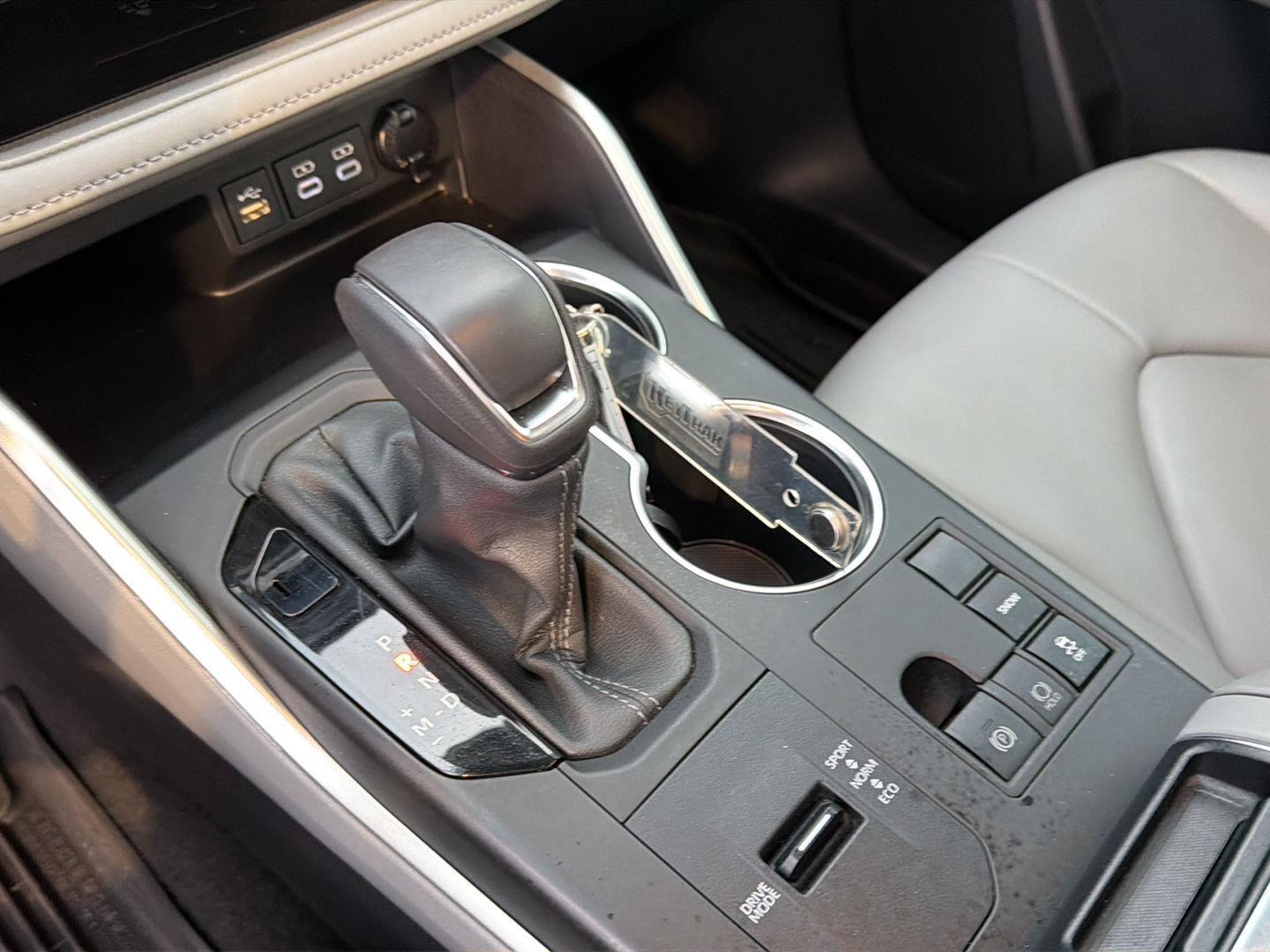Used 2023 Toyota Highlander SUV