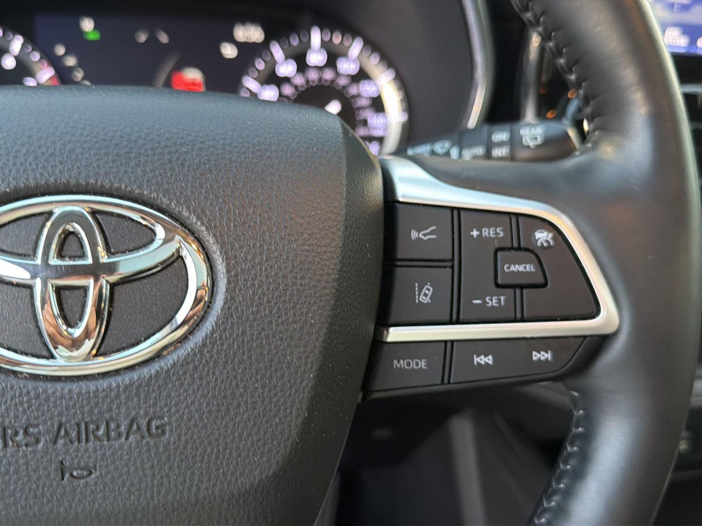 Used 2022 Toyota Highlander SUV