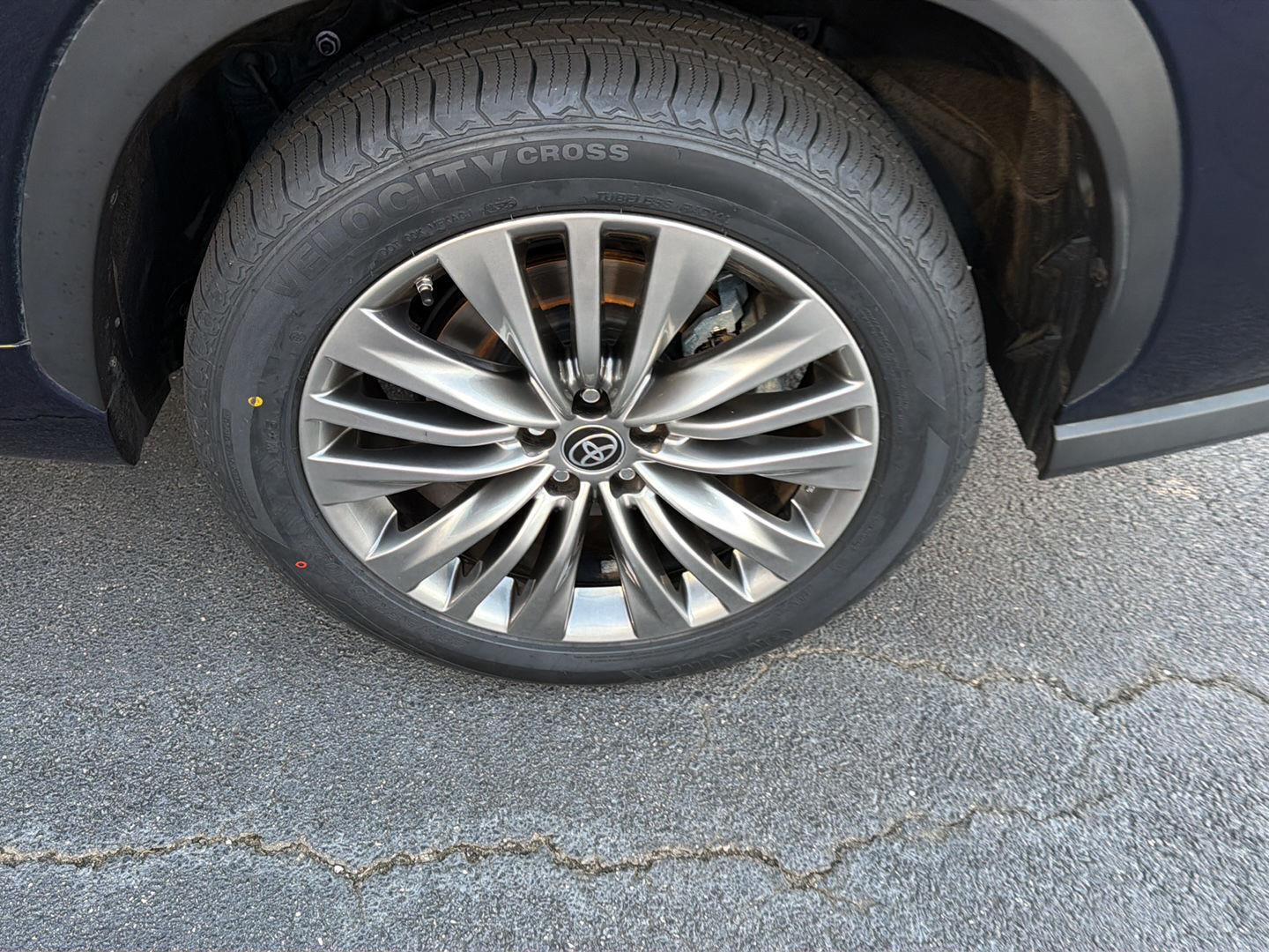Used 2022 Toyota Highlander SUV