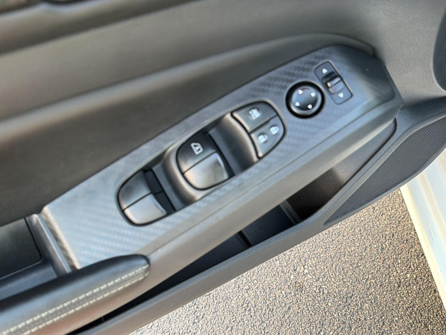 Used 2025 Nissan Altima Sedan