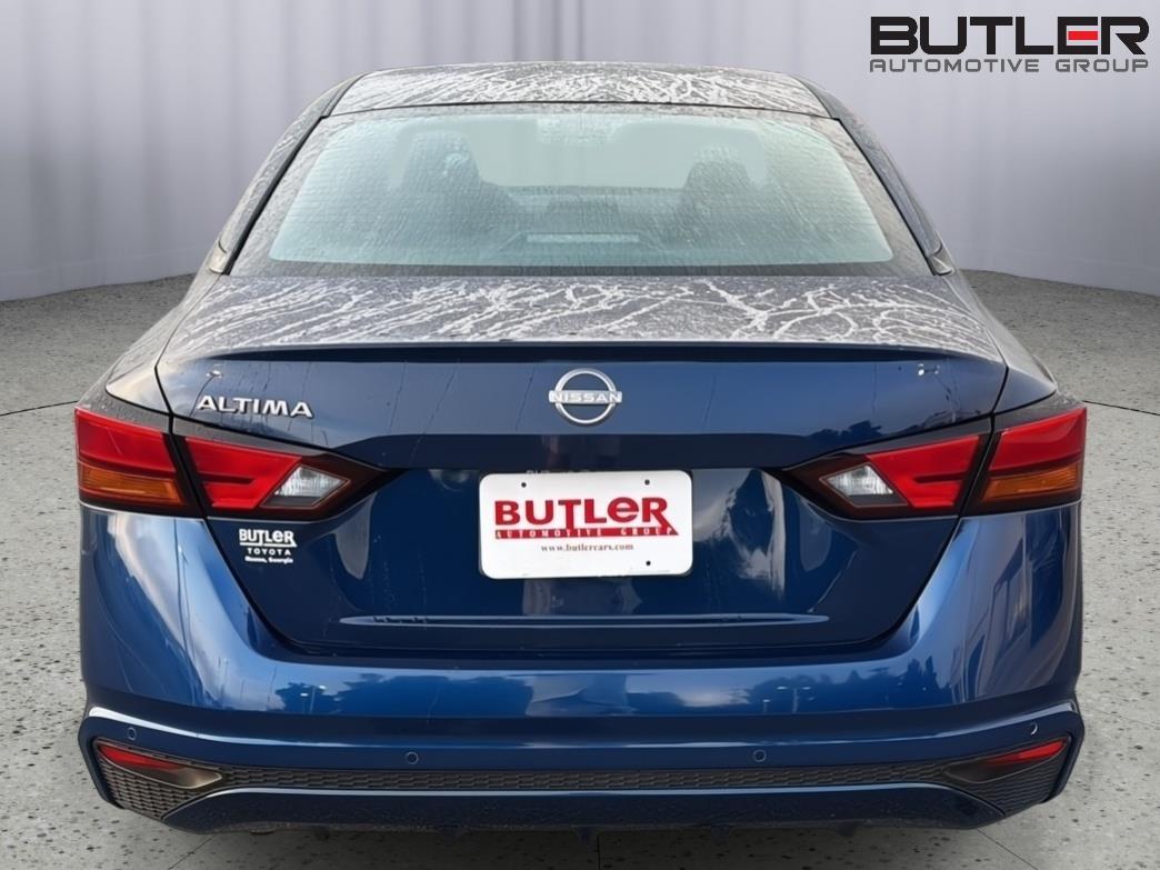 Used 2024 Nissan Altima Sedan