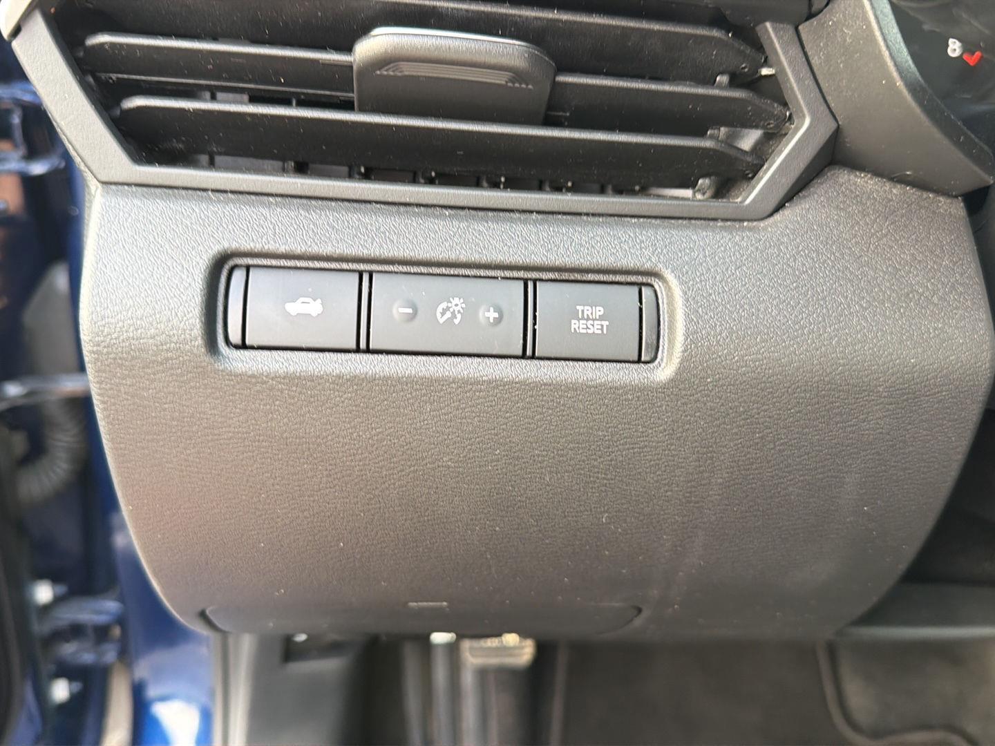 Used 2024 Nissan Altima Sedan