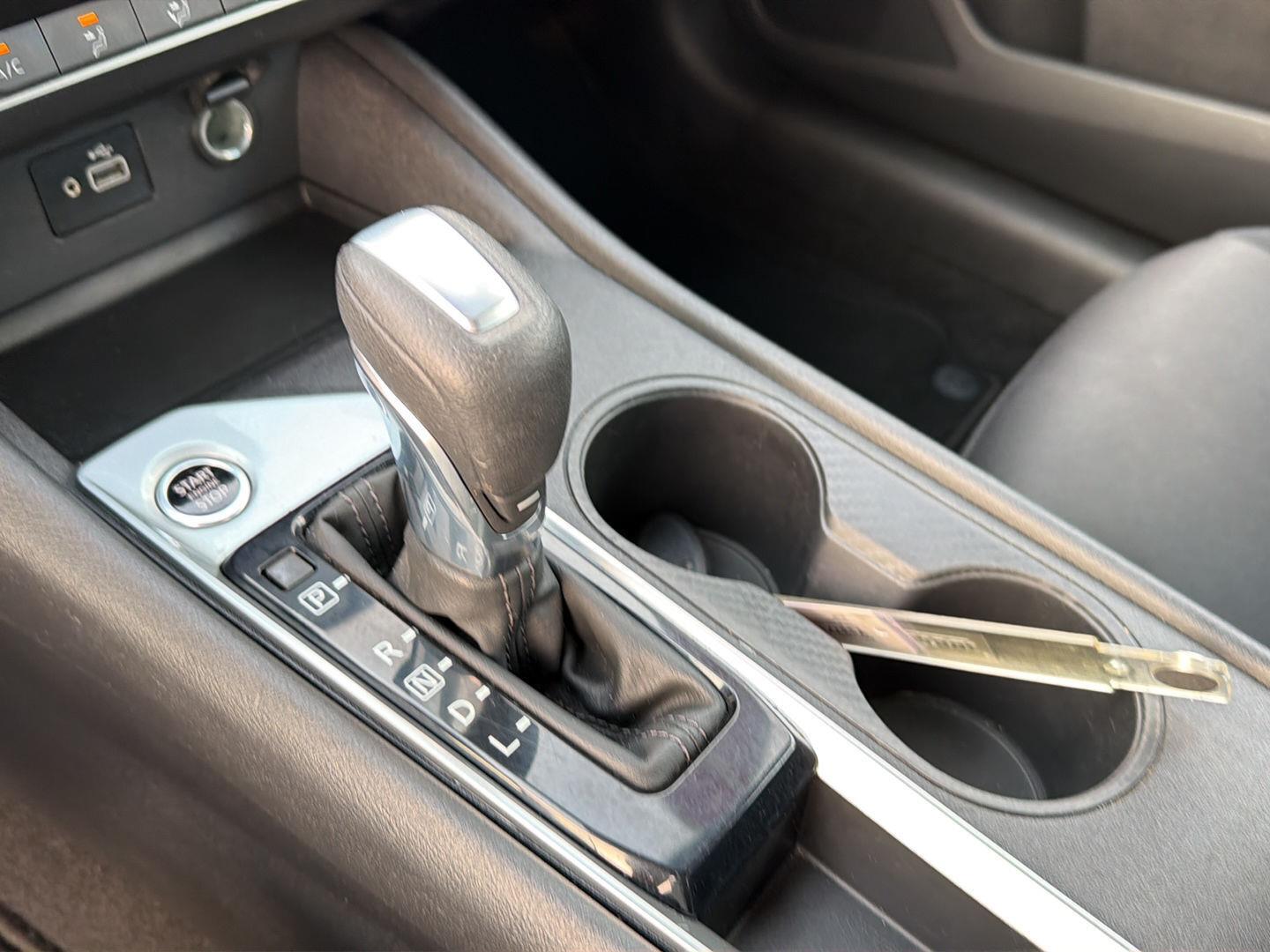 Used 2024 Nissan Altima Sedan