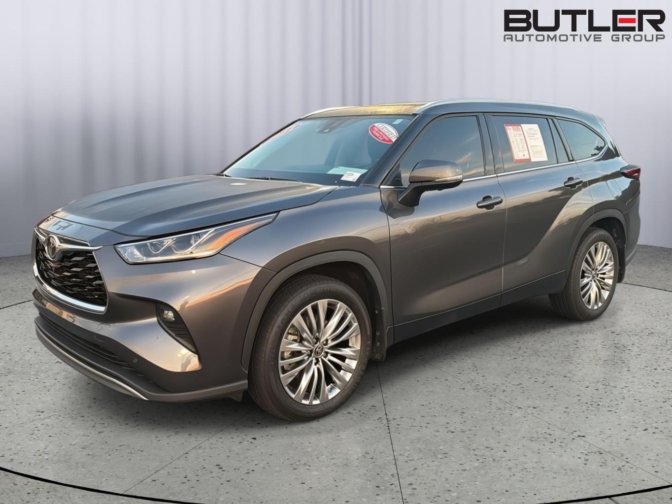 Used 2024 Toyota Highlander SUV