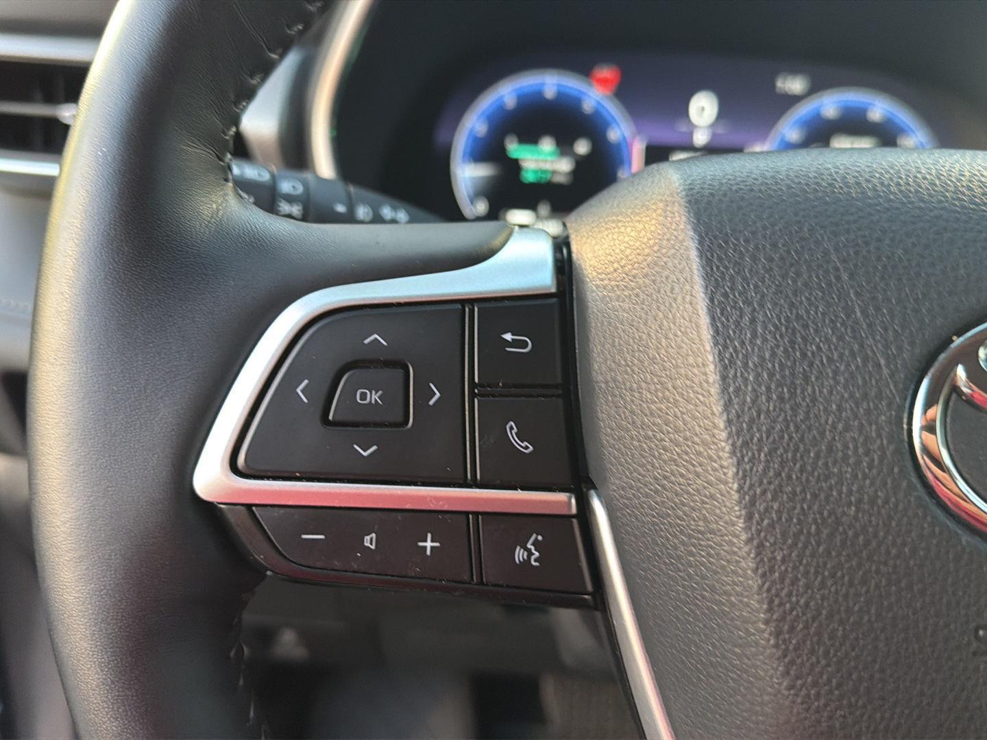 Used 2024 Toyota Highlander SUV