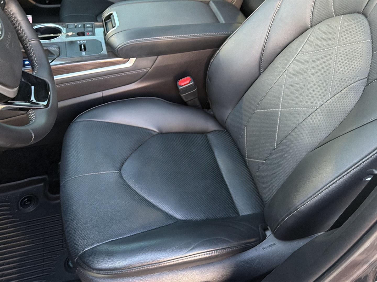 Used 2024 Toyota Highlander SUV