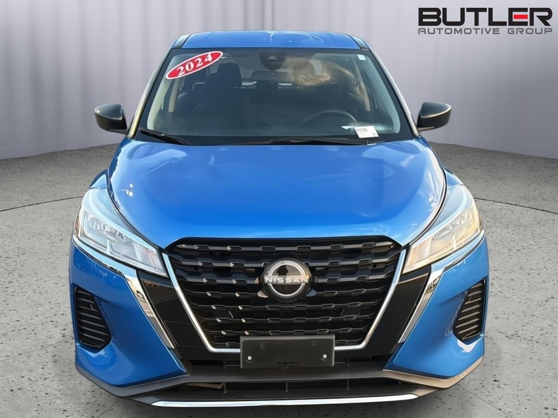 Used 2024 Nissan Kicks SUV
