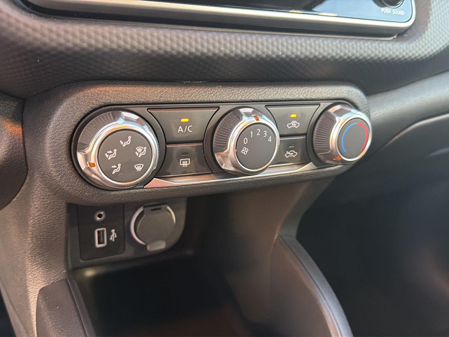 Used 2024 Nissan Kicks SUV