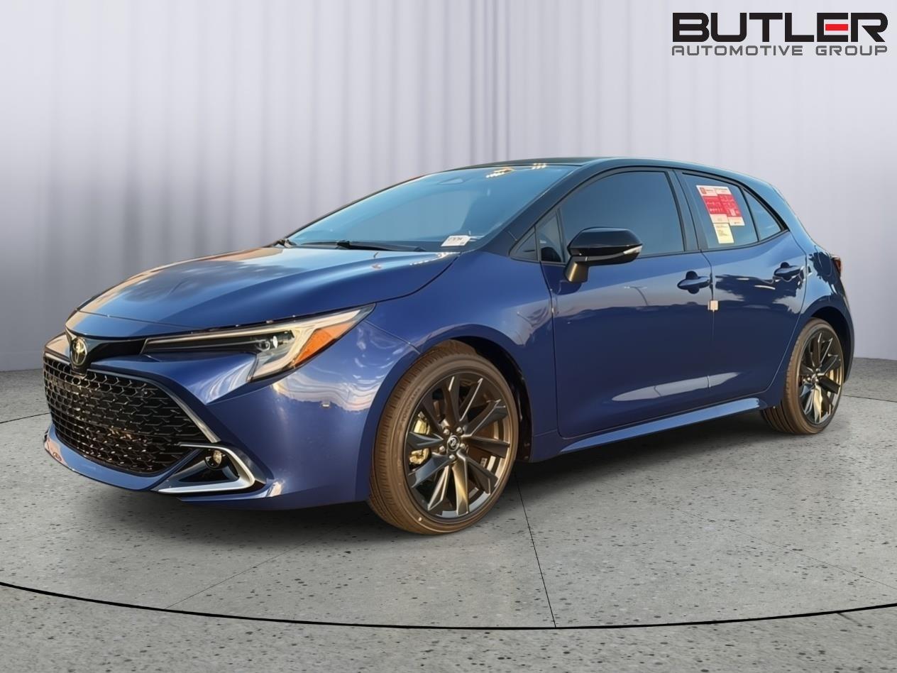 Blue Crush Metallic w/Midnight Black Metallic Roof 2026 Toyota Corolla Hatchback Hatchback Front-Wheel Drive Continuously Variable Transmission