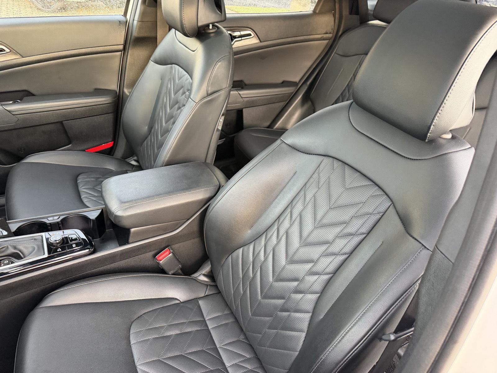 Used 2024 Kia Sportage SUV
