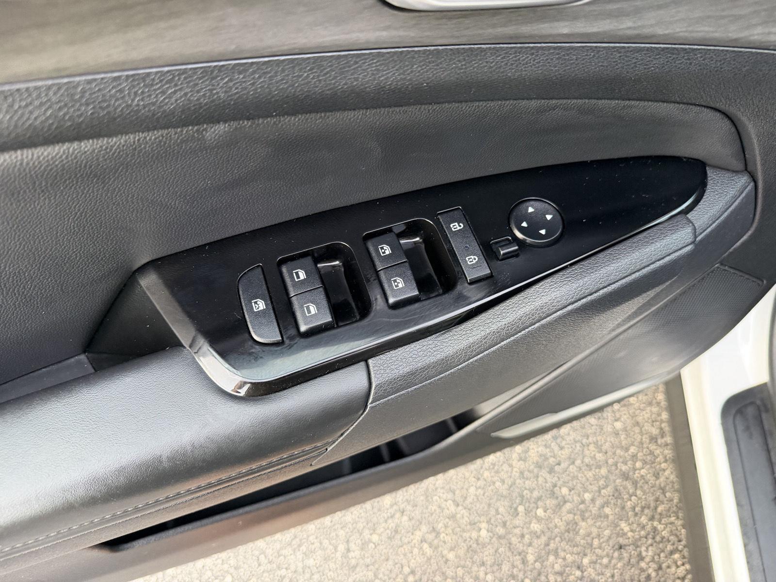 Used 2024 Kia Sportage SUV