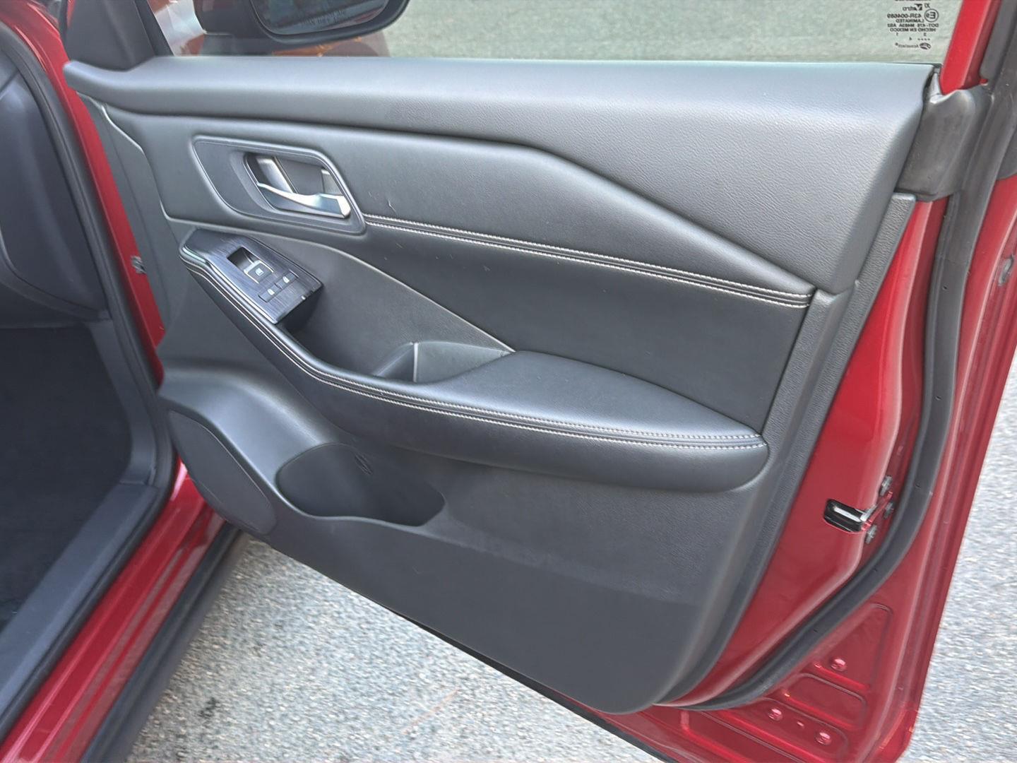 Used 2024 Nissan Rogue SUV