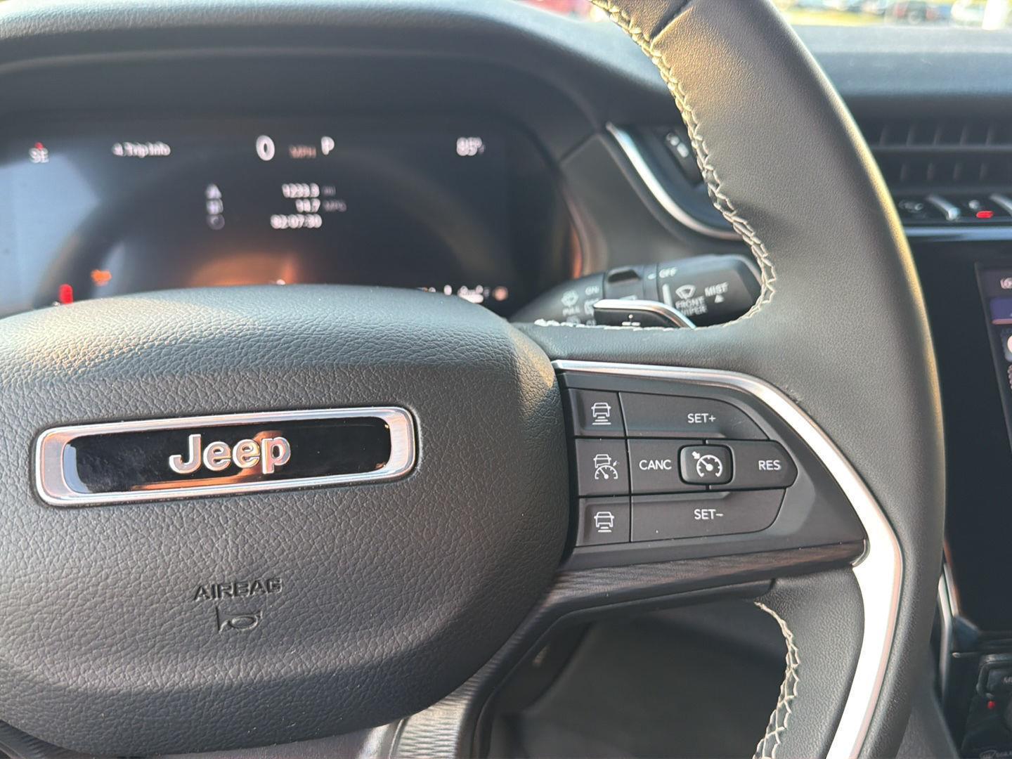 Used 2024 Jeep Grand Cherokee SUV