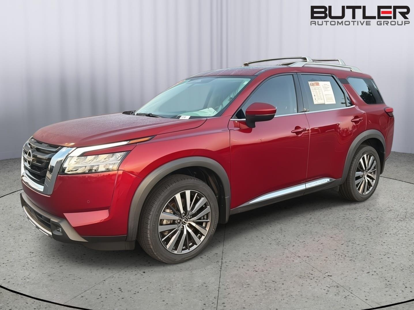 Red (Scarlet Ember Tintcoat) 2022 Nissan Pathfinder SUV / Crossover Front-Wheel Drive Automatic