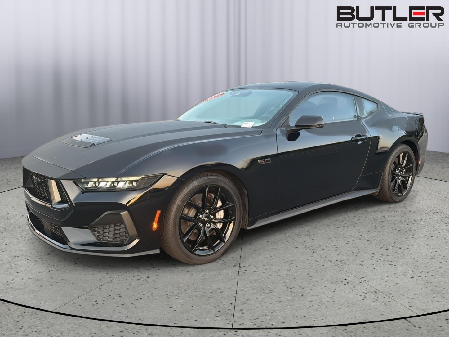Used 2025 Ford Mustang Sedan