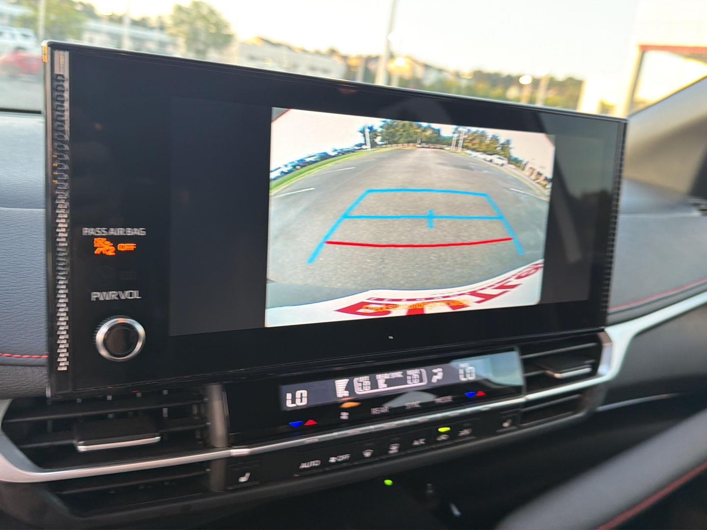 Used 2025 Toyota Sienna Van