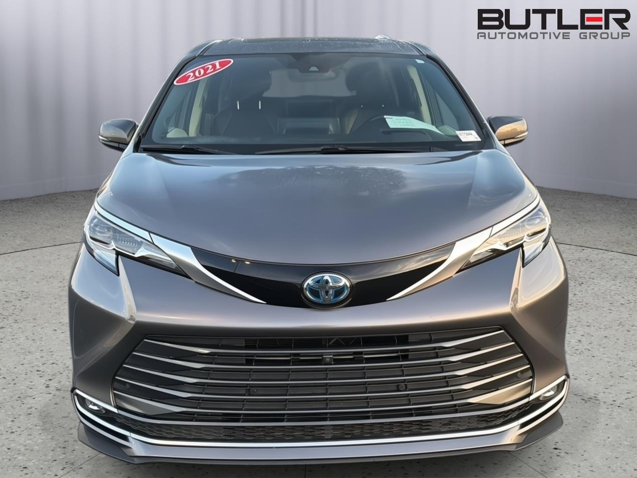 Used 2021 Toyota Sienna Van