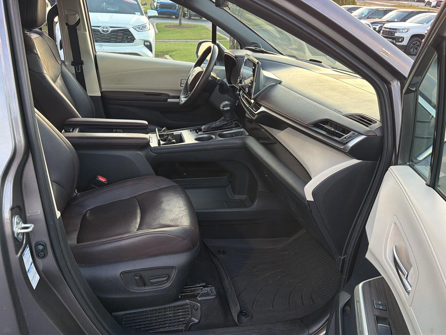 Used 2021 Toyota Sienna Van