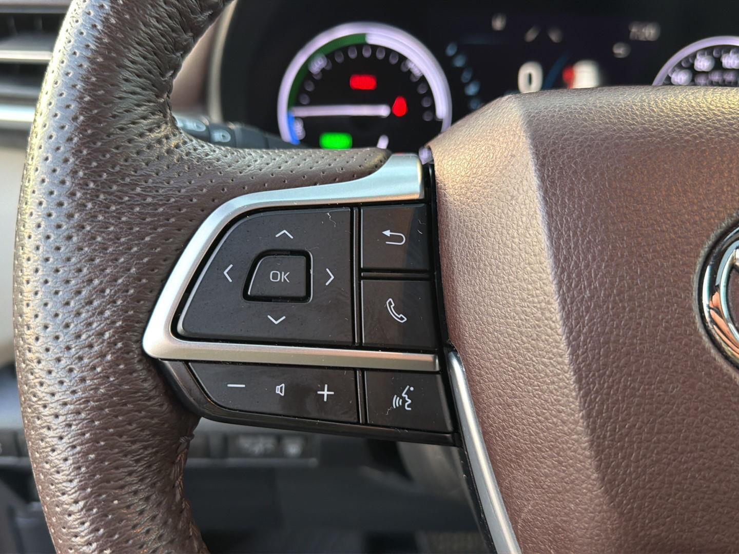 Used 2021 Toyota Sienna Van