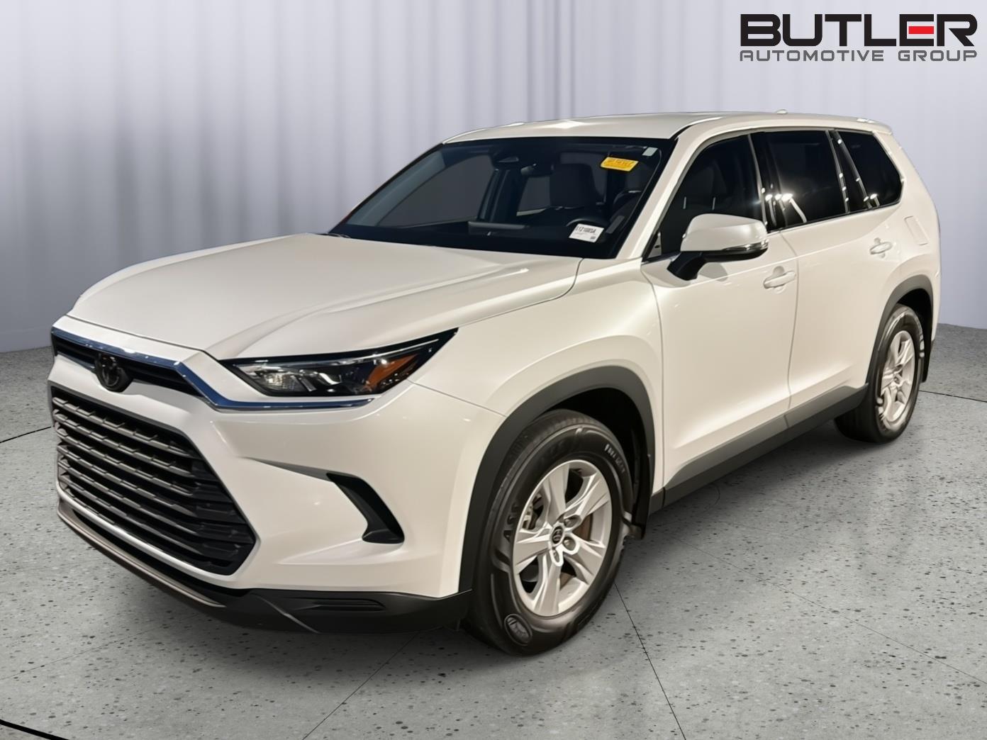 White (Wind Chill Pearl) 2025 Toyota Grand Highlander Hybrid SUV / Crossover All-Wheel Drive Continuously Variable Transmission