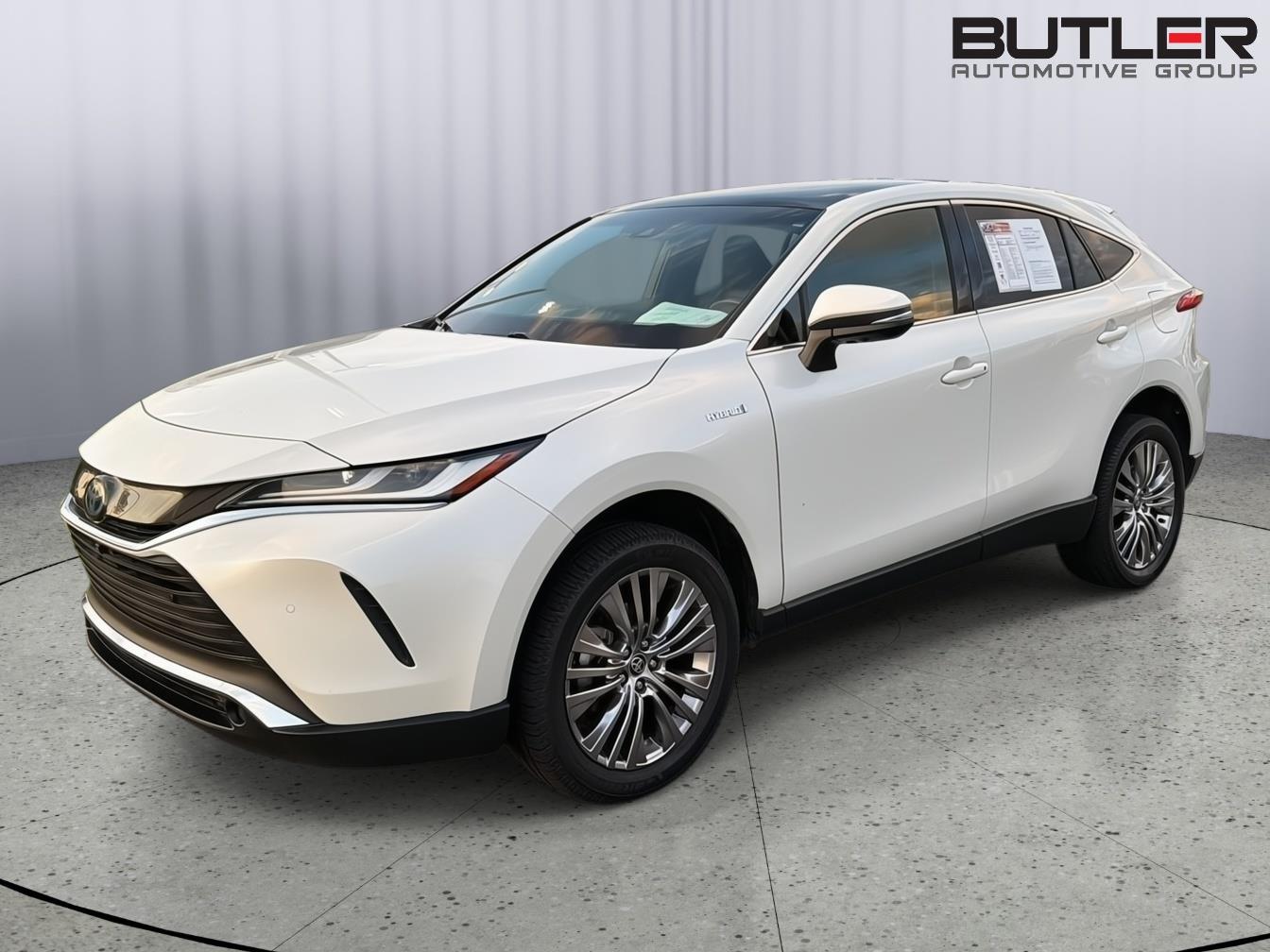 White (Blizzard Pearl) 2021 Toyota Venza SUV / Crossover All-Wheel Drive Continuously Variable Transmission