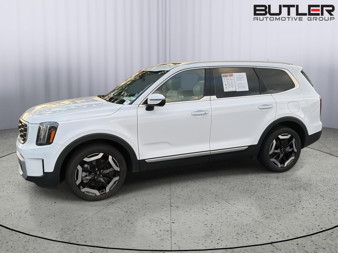 Used 2025 Kia Telluride SUV